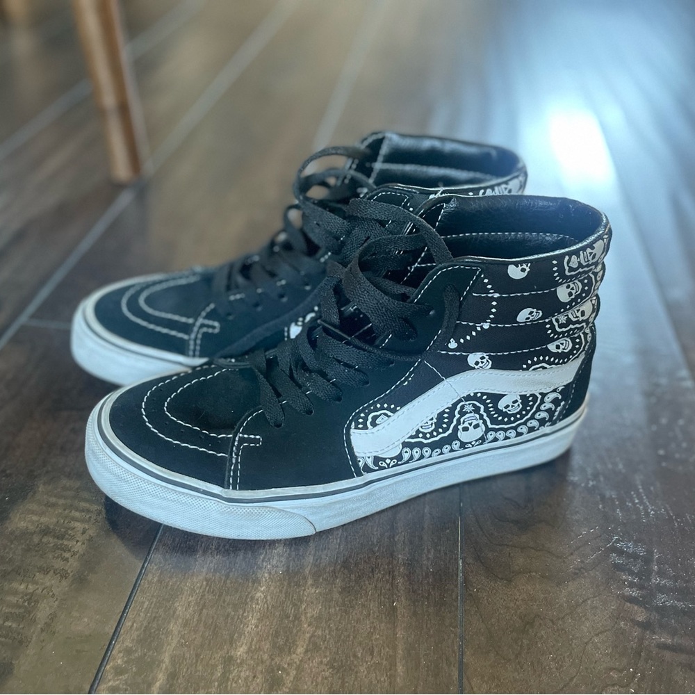 Skulls bandana Vans shoes